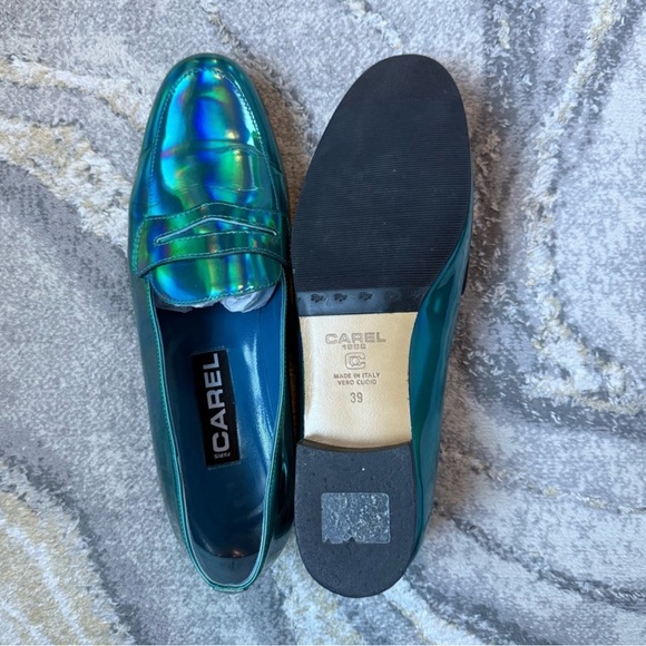 Carel Paris Iridescent Holographic Patent Leather Penny Loafers 39 NEW NWOB - Picture 5 of 6